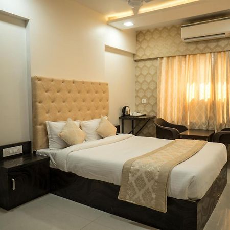 Hotel Dhavalgiri 塞恩 外观 照片